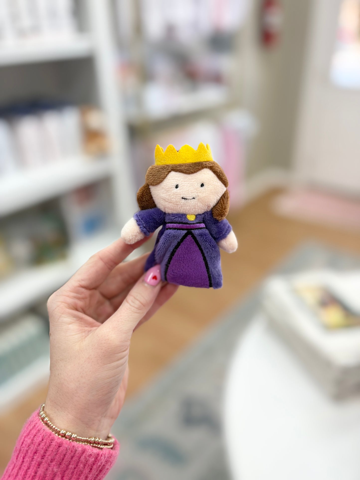3.5” Medieval Finger Puppets